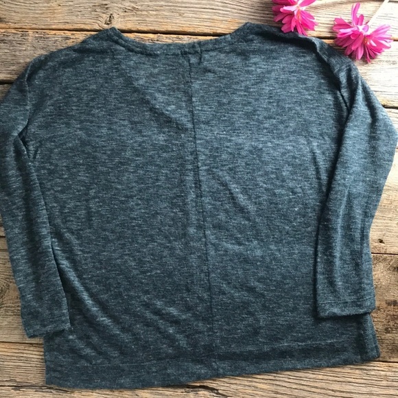 Old Navy Boxy Heather-Slub Sweater Top Size Medium - Picture 5 of 6